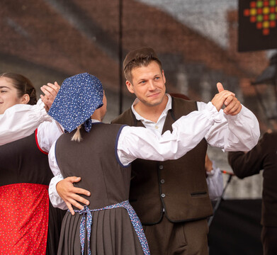 52. Dnevi narodnih noš_tretji dan (1)